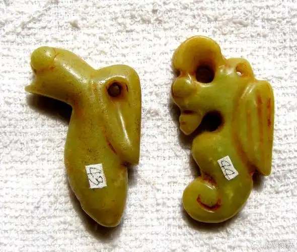 民藏极品(128红山文化玉器  脚掌)