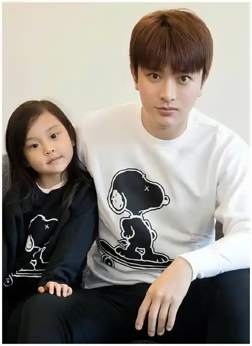 贾乃亮为了甜馨牺牲有多大被李小璐拿走财产还放弃抚养权