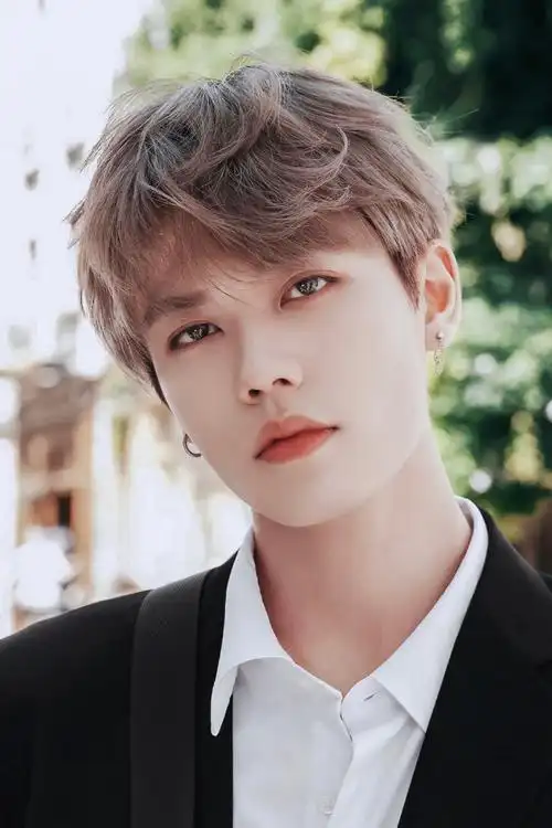 林彦俊巴黎时装周# - 堆糖,美图壁纸兴趣社区