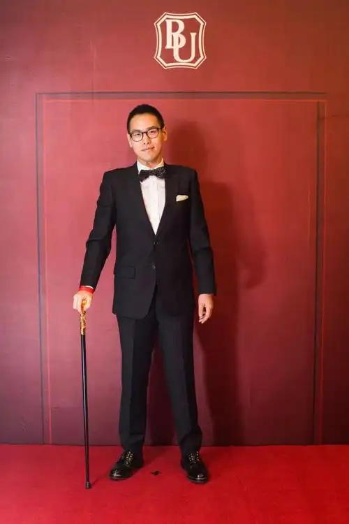 【商会瞭望窗】专访 | 汤子嘉:做善于创新的"二代"_汤臣