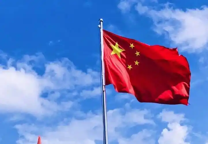 "喜迎二十大,同在国旗下",参与活动学分,中国红口罩等你来拿!_江中_奖