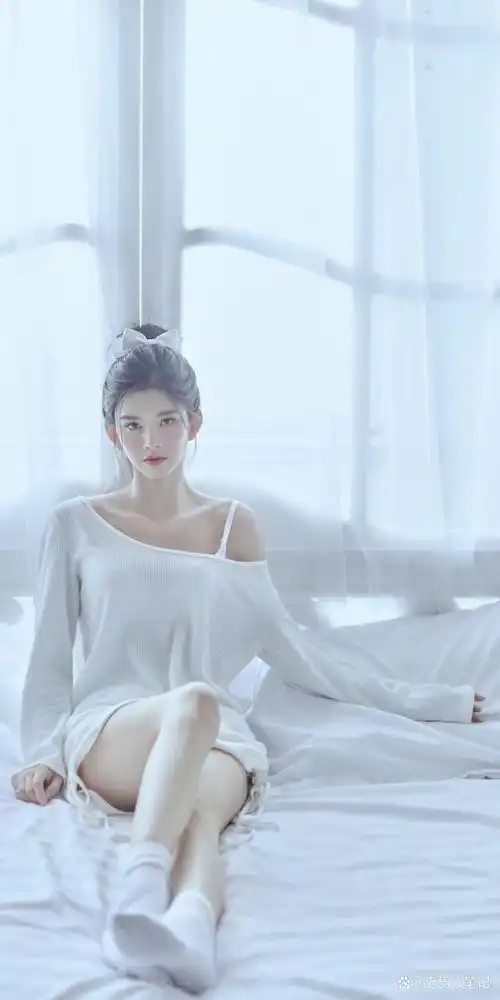 林思意,浪漫私服写真图片集合,唯美小清新活力十足