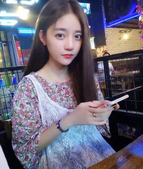 抖音小小可然个人资料简介快手抖音小小微博生活照福利写真套图