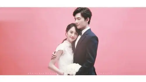 《微微一笑很倾城》唯美婚纱照图片桌面壁纸