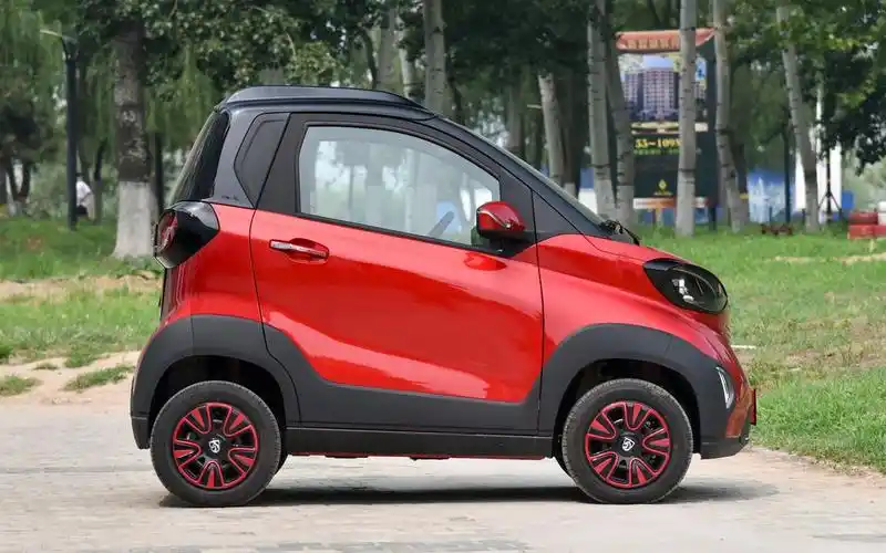 城市代步利器宝骏e100,配3种驾驶模式,每公里6分钱