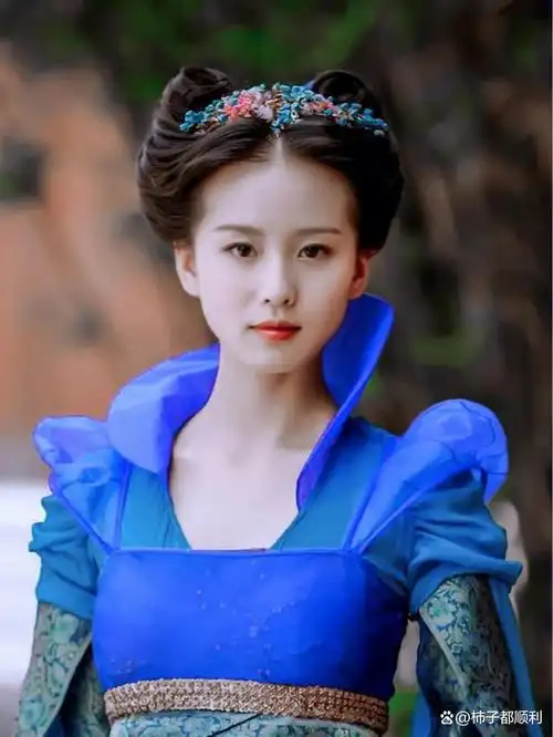 "小刘亦菲"刘诗诗:杨幂至交好友,嫁大17岁吴奇隆,演技引争议