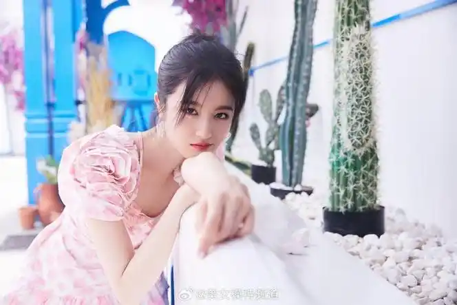 李兰迪夏日氧气粉色的玫瑰公主