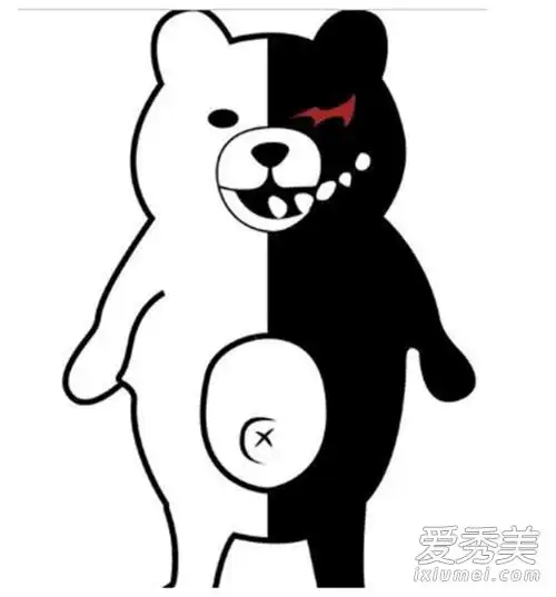 因为在动漫中黑白熊自称是希望之峰学园园长,身体一半白色一半黑色的