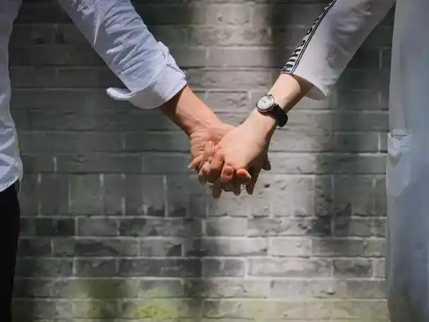 摄影师说中年夫妻这样秀恩爱有点萌