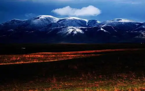 大气磅礴气吞山河壮丽自然风光