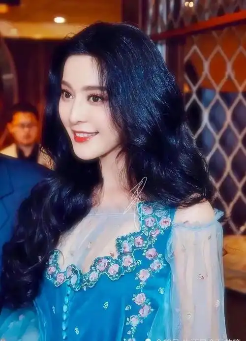 范冰冰经典造型谁看了不感叹一声真漂亮