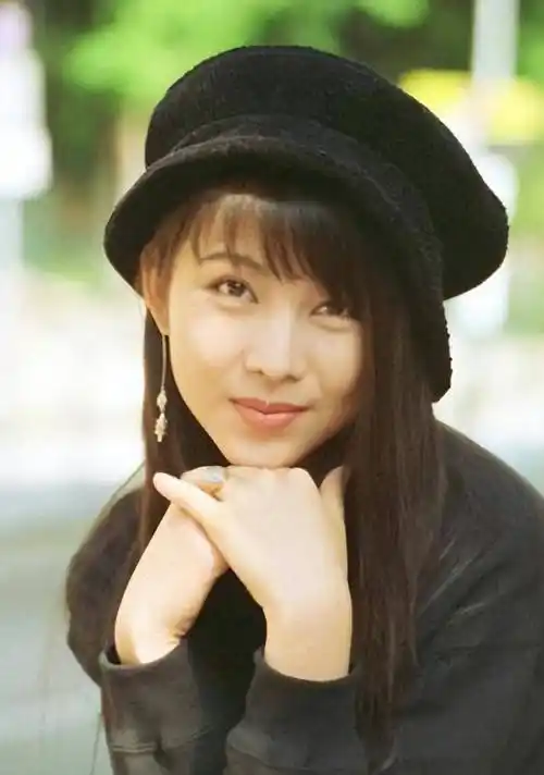 14年后,再看罗晋与蔡少芬各自的境遇,才明白结婚是最好的选择_母亲