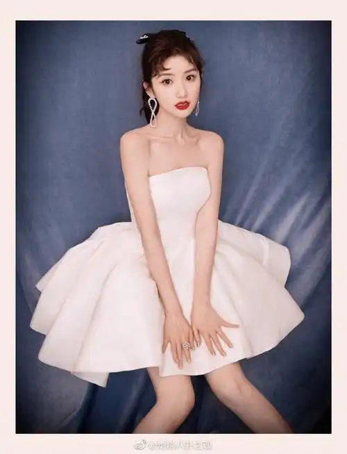 毛晓彤##晚礼服##我的时尚生活