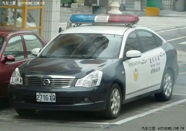 台湾轩逸警车