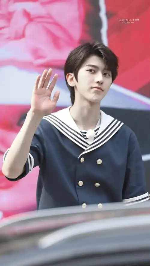 cr: tenderness_蔡徐坤 20200729青岛跑男