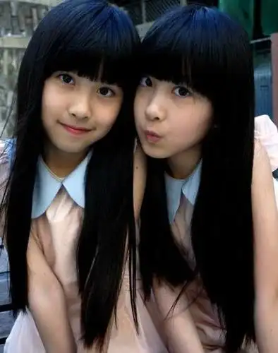 中国人气双胞胎姐妹花