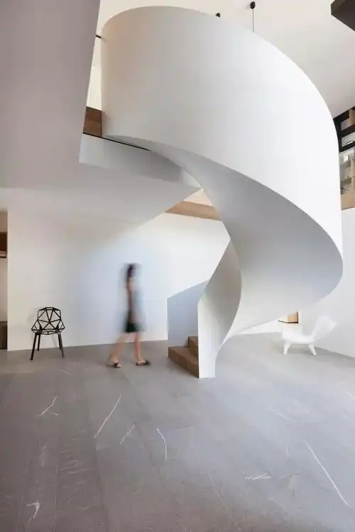 13个超级惊艳的楼梯创意颠覆你的想象