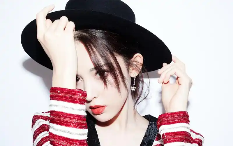 古力娜扎清新性感图片桌面壁纸