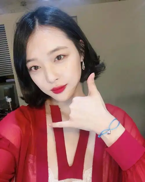 崔真理  #人间水蜜桃  #全世界最好的崔雪莉  #崔雪莉崔真理  #自拍