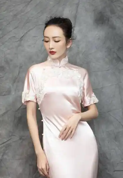 原创穿旗袍搭配这4种发型简单又容易盘还时髦展现出最美的你