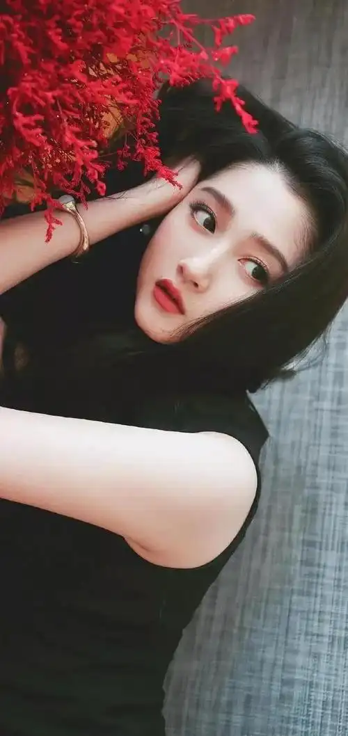 百变关晓彤锁屏壁纸676767