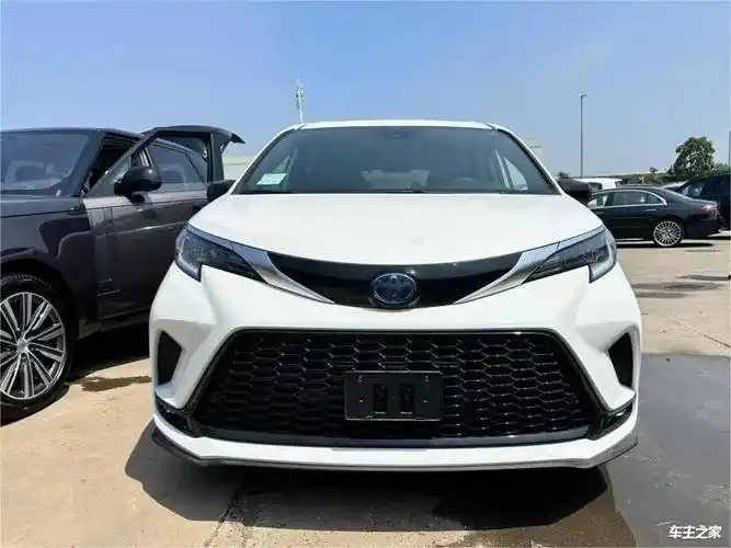 2022款丰田塞纳25l混动版美版最新优惠