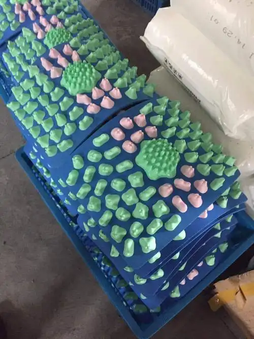 跑男小竹笋指压板超大超痛版足底按摩垫小冬笋厂家直销瑜伽垫瑜伽