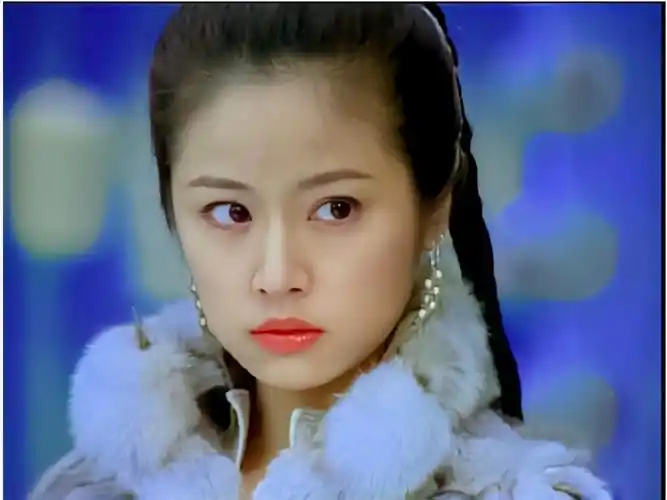 其实林心如演了很多古装剧而且很多角色都不输夏紫薇