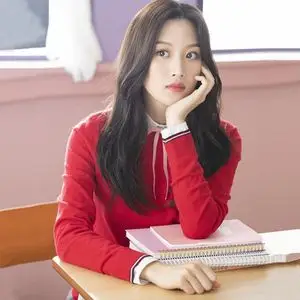 欧洲韩剧女神降临文佳瑛任晶晶车银优同款衣服春红色针织衫毛衣女