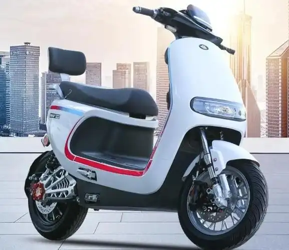 建豪推出高速电动车b09,搭载2000瓦电机,速度80码,续航400里