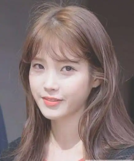 木北造型:女生斜刘海有几种类型 这四款刘海最受欢迎