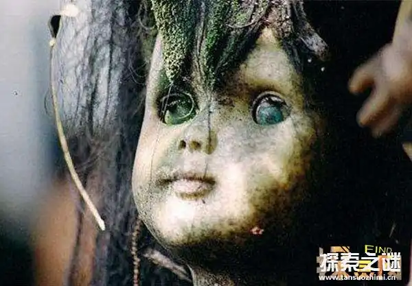 日本鬼娃娃花子传说,鬼娃娃花子在校园厕所杀人(真实事件)