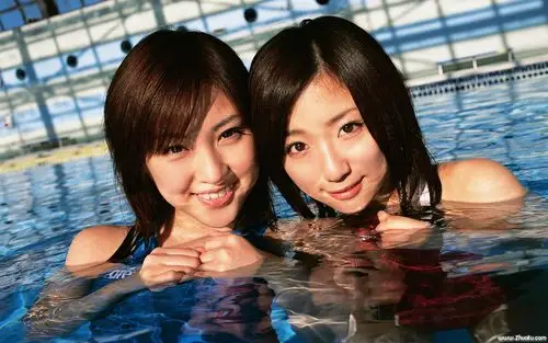 日本性感女星清凉泳装照特辑一