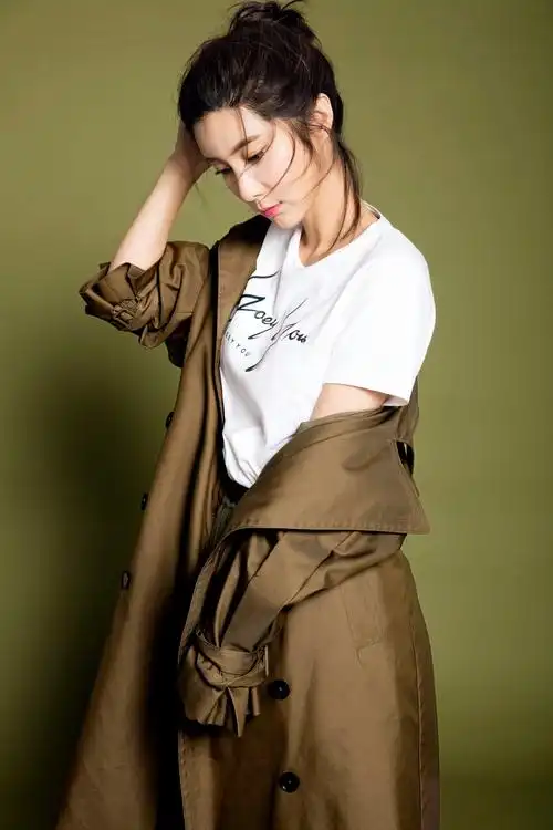 p>王珂,中国内地女演员,毕业于 a target="_blank" href="/item/上海