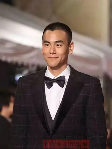 寸头男明星谁的颜值更胜一筹网友最后一位真丑哭了