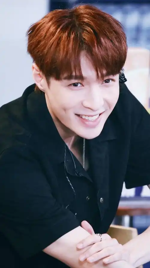 豆瓣图楼张艺兴笑起来也太治愈了吧