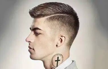 刀疤板寸发型图片 天佑21年刀疤发型非常的有超流感哦 - 男士短发