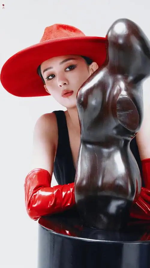 #赵丽颖elle开年刊封面##微博饭制频道#