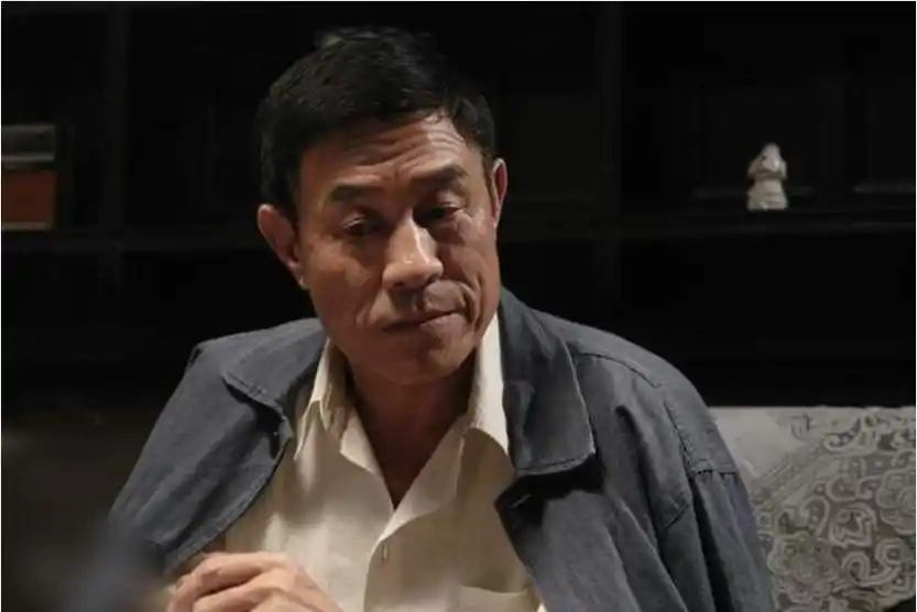 与演员杜志国的相遇,是赵娜第二段感情的开始.