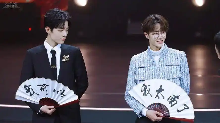 肖战王一博同框?孙俪进组?谭松韵剧扑了?_娱乐_因为_微博