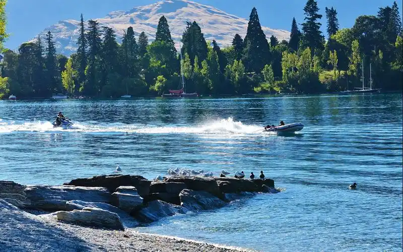 新西兰皇后镇自然风景电脑壁纸高清大图预览1920x1200_风景壁纸下载
