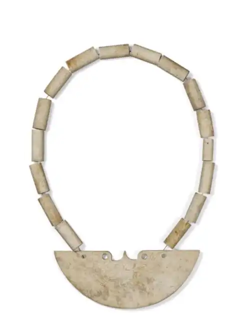 【良渚文化 · 神人纹玉璜】浙江省文物考古研