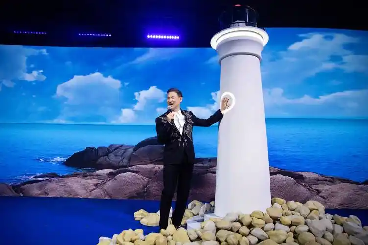 时间之神,在张学友的歌里真容一现_爱情_演唱会_东西