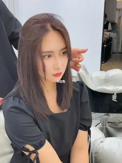 直发怎么剪才好看这款发型2亿人都剪过