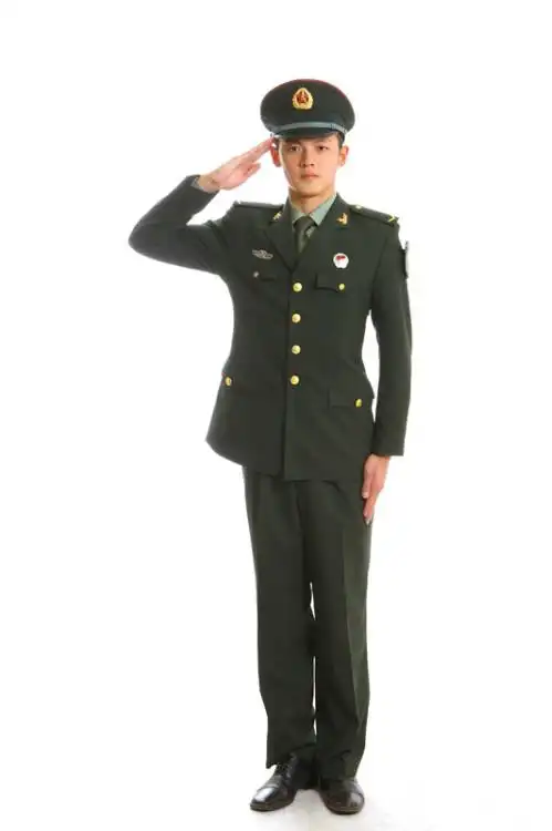 《麻辣女兵》左轮扮演者王煜超帅的军装造型 - 军心飞扬 - 军心飞扬