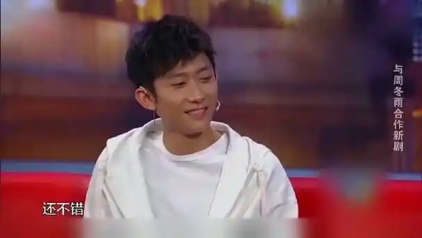 张一山跟夏雨长得有多像?俩人站一块跟双胞胎似的,傻傻分不清