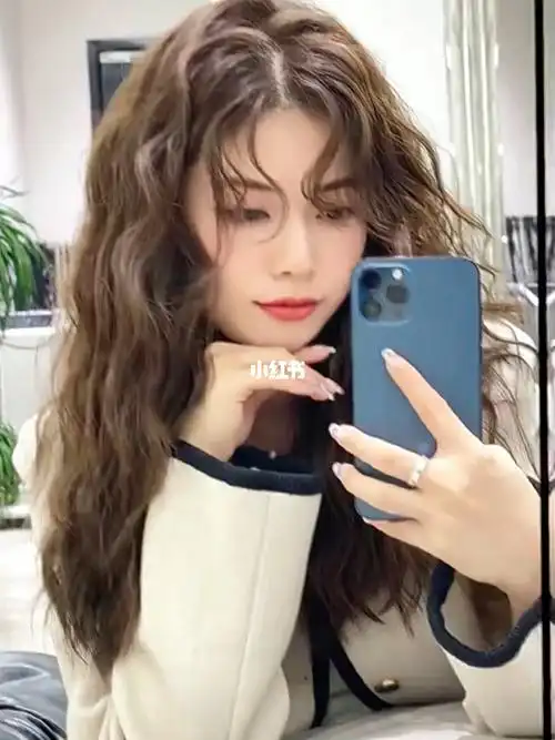 甜美俏皮蛋卷头超适合圆脸女生中长发蛋卷