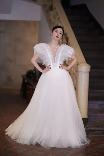 【11.28 阚清子】载光影,绘梦想,演员@阚清子 出.