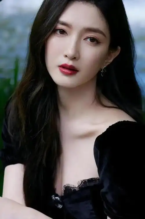 江疏影明星壁纸(27)_网易订阅