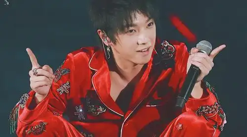 声乐教学:掌握这些五分钟就可以学会音乐鬼才华晨宇的唱歌技巧!